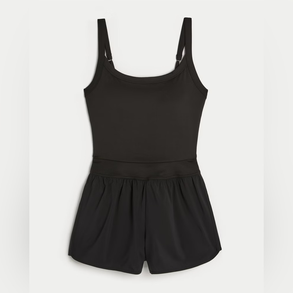 NWT Gilly Hicks Active Shortsie Size XS
